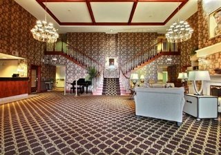 Hotel Comfort Suites Milwaukee Airport
