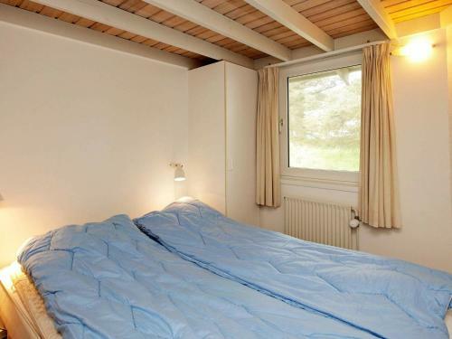 Five-bedroom Holiday Home In L�kken 4