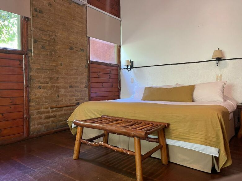 Hotel La Aldea De La Selva Lodge