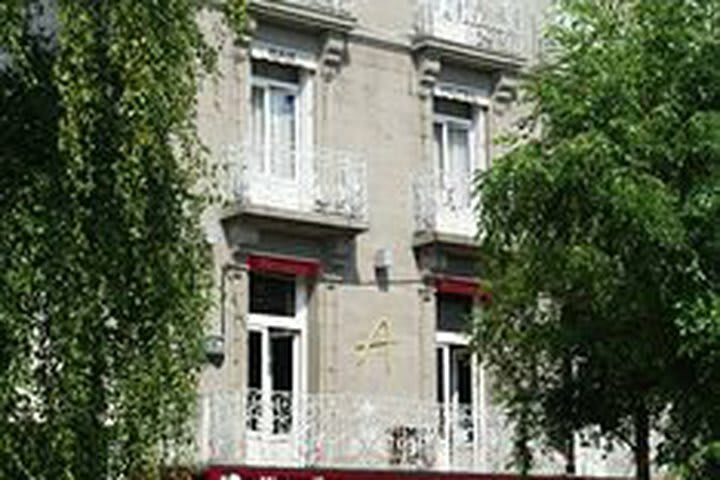 Hotel Best Western Le Duguesclin