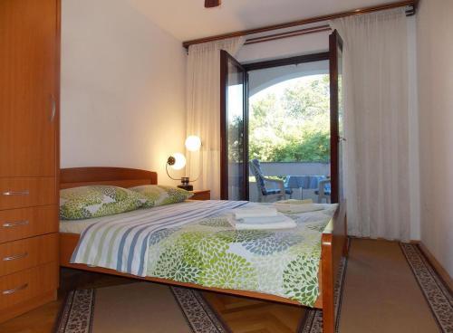 Apartment Malinska 5353a
