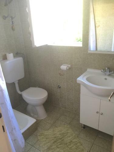 Apartments By The Sea Barbat (rab) - 4978
