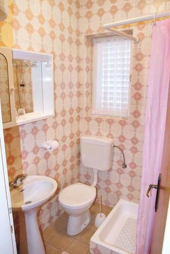 Apartments By The Sea Barbat (rab) - 4978