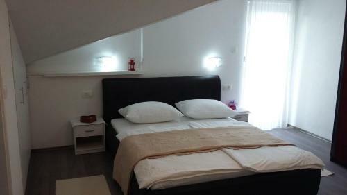Hostal Apartment Supetarska Draga - Donja 2022a