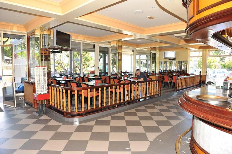 Hotel Alfar