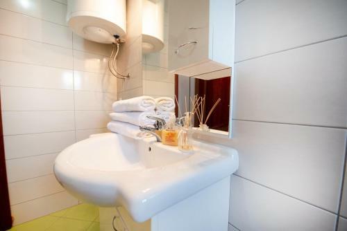 Hostal Mareta Guesthouse