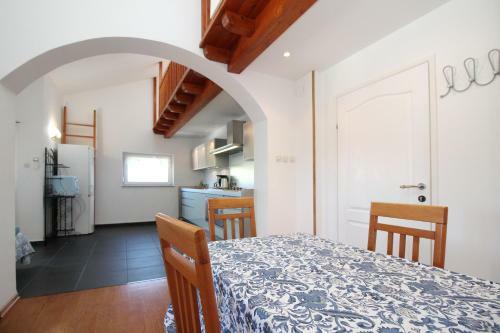 Apartments Tironi