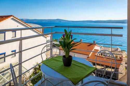 Crikvenica Residence Apartments And Rooms