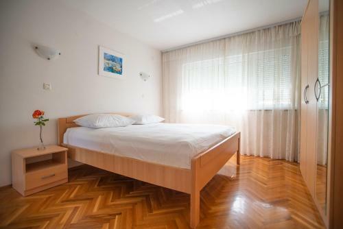 Apartments Nina