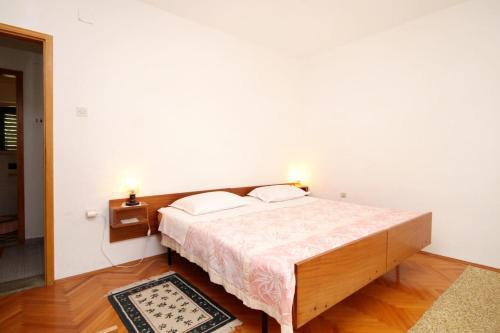 Apartment Zavala 593a