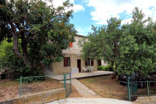 Apartment Zavala 593a