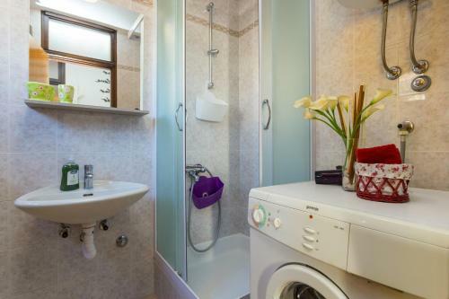 Hostal Guesthouse Ivona