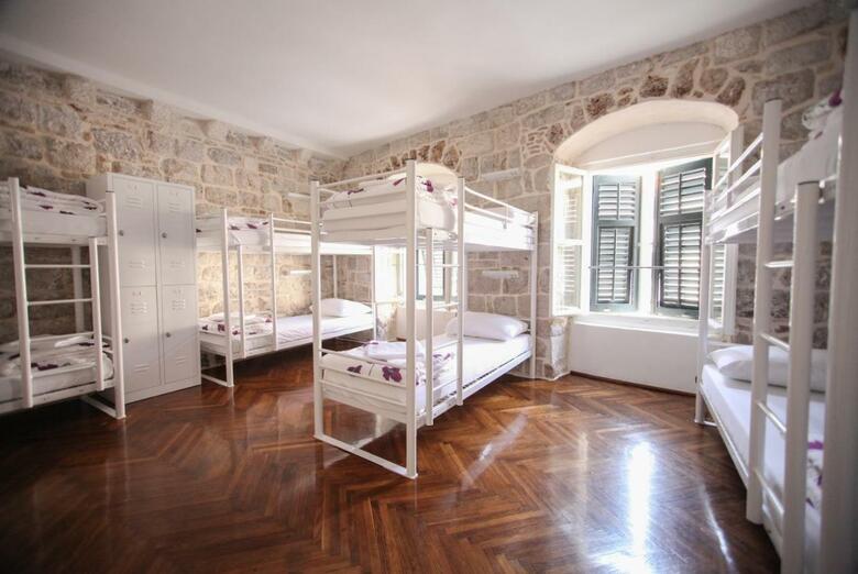 Hostel Angelina Old Town