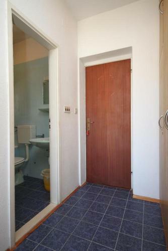 Apartamentos Studio Baska Voda 6773a
