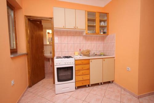 Apartment Pag 6467b