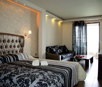 Hotel Dion