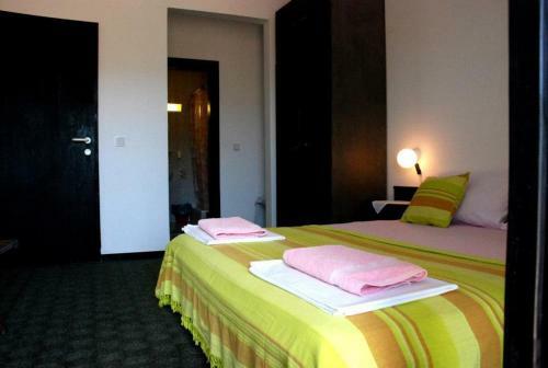 Hostal Guest House Alek