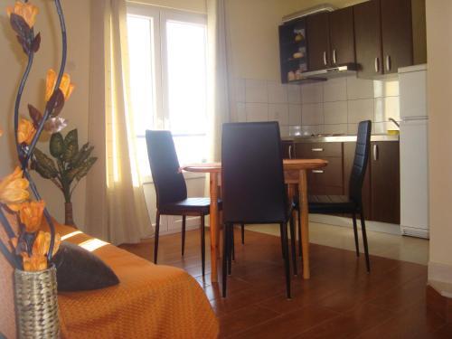 Apartments Roncevic #joko#