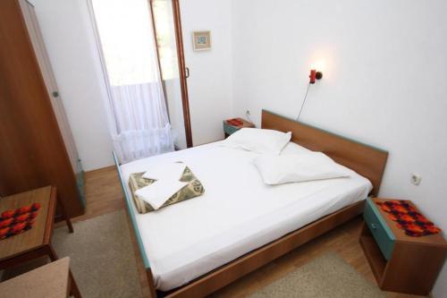 Apartments By The Sea Pag - 6272