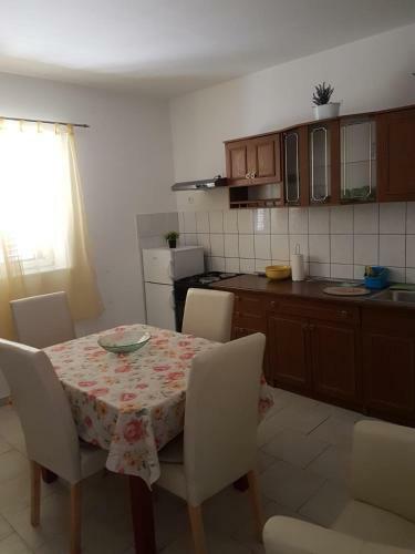 Apartments Rada