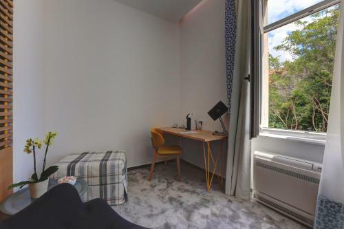 Hostal Bed & Atmosphere Rooms