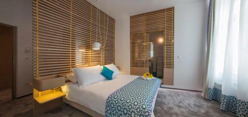 Hostal Bed & Atmosphere Rooms