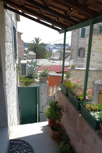 Apartment Pina