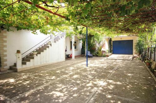 Hostal Apartment Orebic 10177a