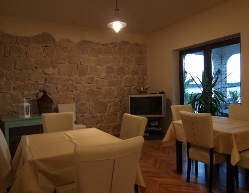 Apartments Villa Papalina 2