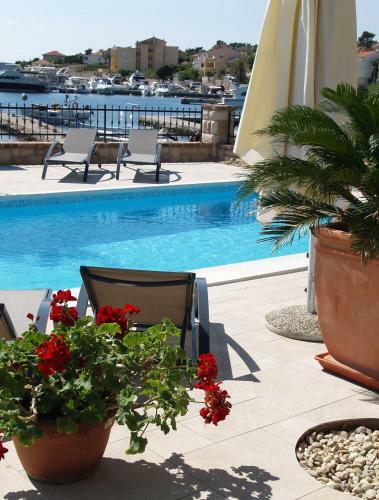Apartments Villa Papalina 2