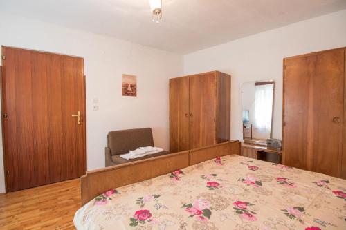 Apartment Miroslav