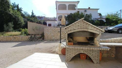 Apartment In Malinska/insel Krk 12492