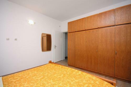 Apartments By The Sea Kampor (rab) - 4986