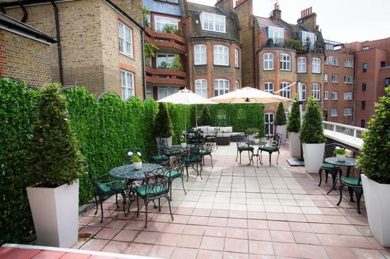 Hotel Roof Garden Rooms