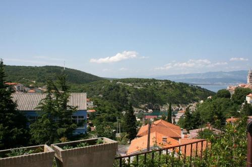 Apartments With A Parking Space Vrbnik (krk) - 5392