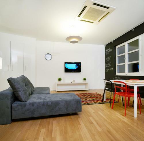 Irundo Downtown Apartments