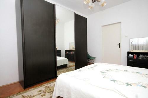 Apartment Ugljan 8404a