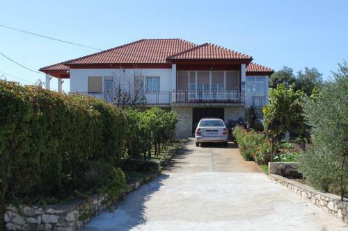 Apartment Ugljan 8404a