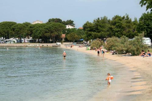 Apartments With A Parking Space Banjol (rab) - 4956
