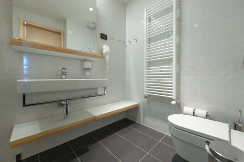 Apartments Amarin