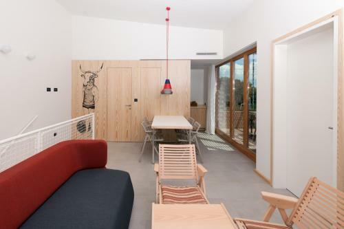 Apartments Amarin