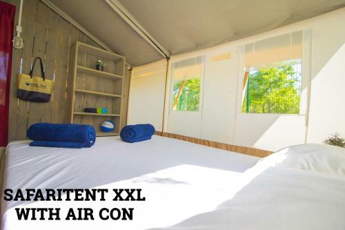 Easyatent Safari Tent Bijela Uvala