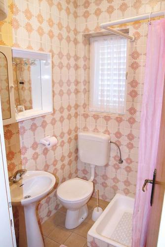 Apartments By The Sea Barbat (rab) - 4978