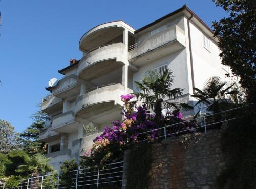 Apartments With A Parking Space Rabac (labin) - 7220
