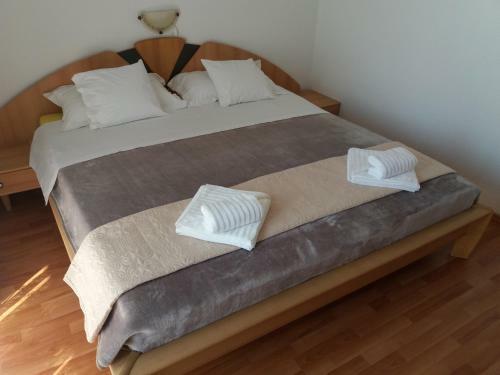 Bed & Breakfast Guest House Lucija