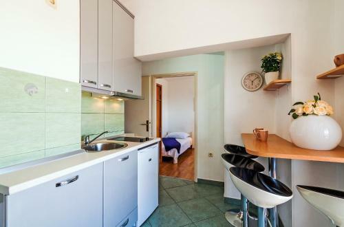 Apartments An?elo