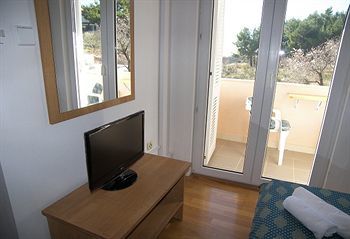 Hotel Apartments Henjak Gospojica