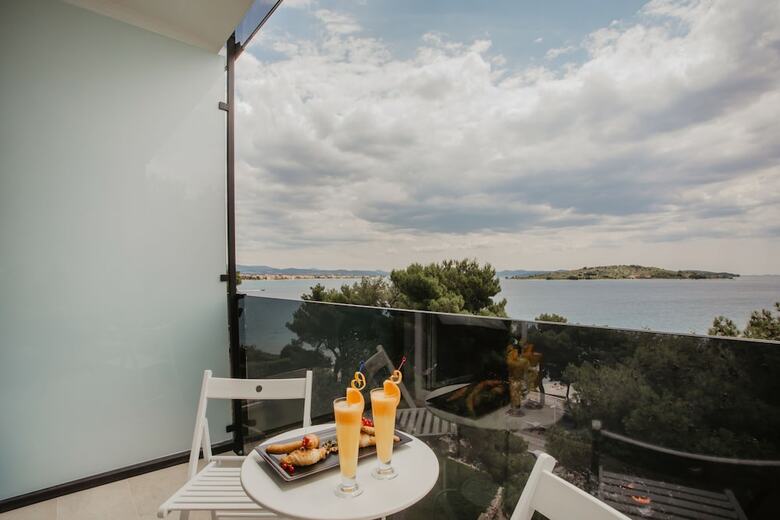 Hotel Villas Arausana & Antonina