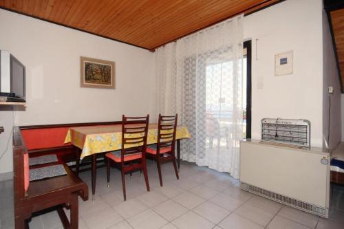 Apartments With A Parking Space Dramalj (crikvenica) - 5491