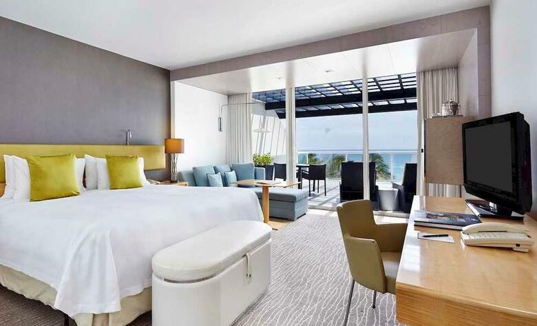 Hotel Boca Beach Club, A Waldorf Astoria Resort